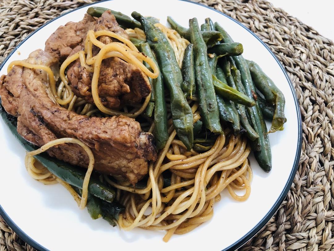 豆角焖面