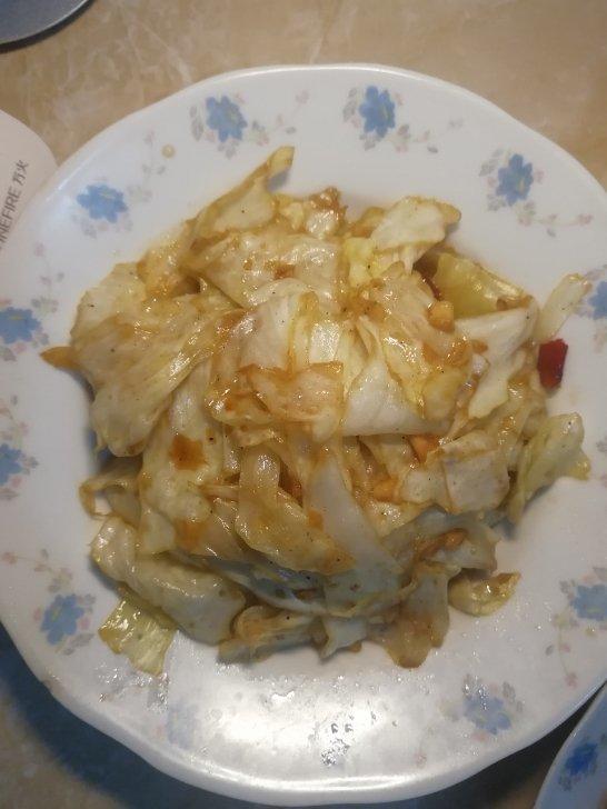 阿婆手撕包菜