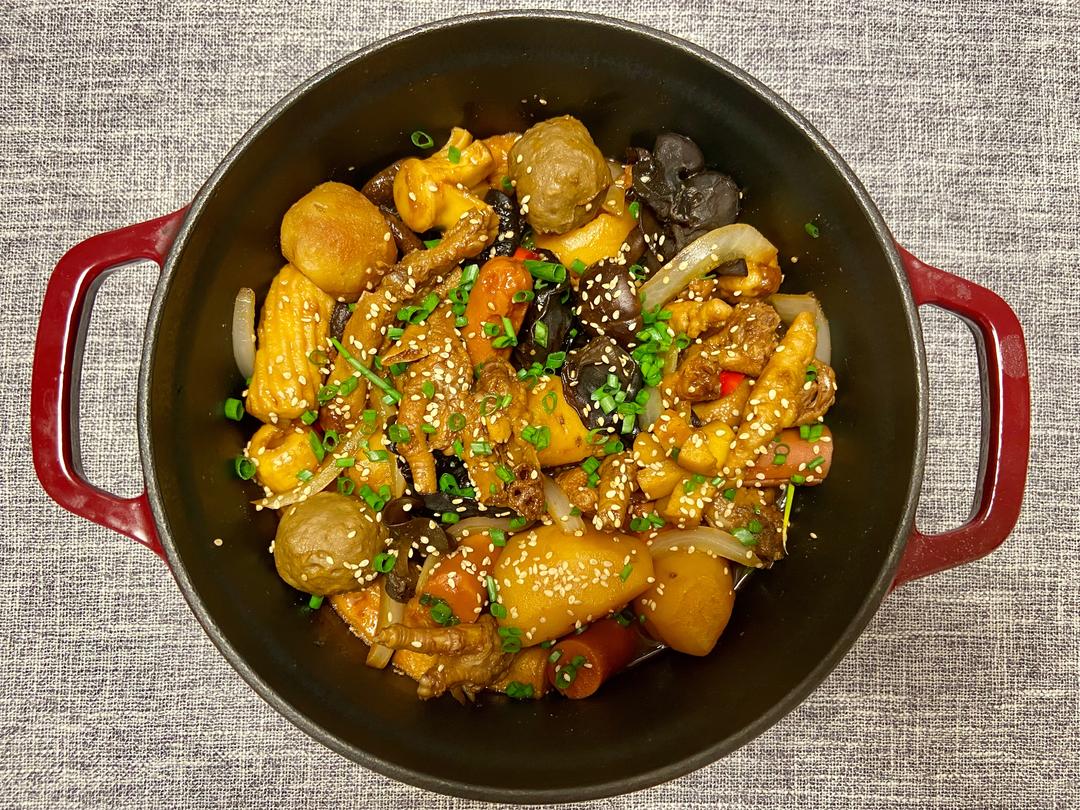 胖哥俩鸡爪煲的做法