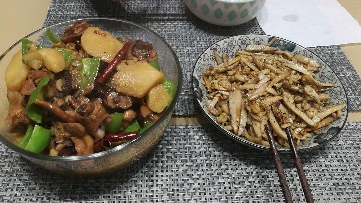 好吃到原地爆炸的黄焖鸡