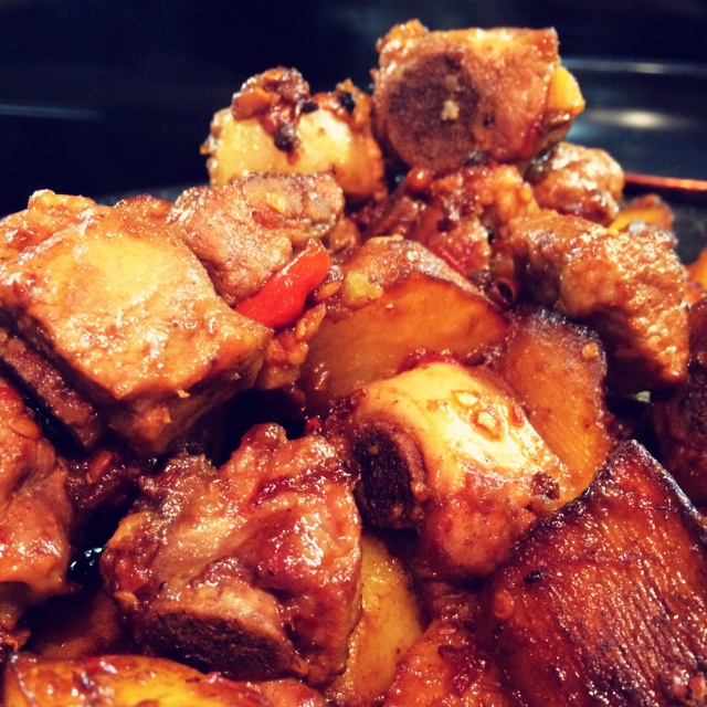 川味土豆烧排骨