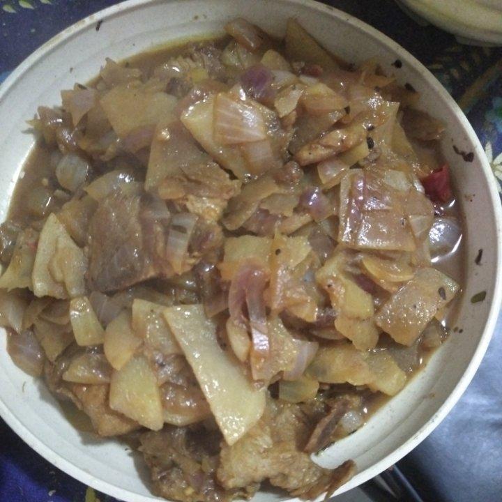 洋葱炒土豆