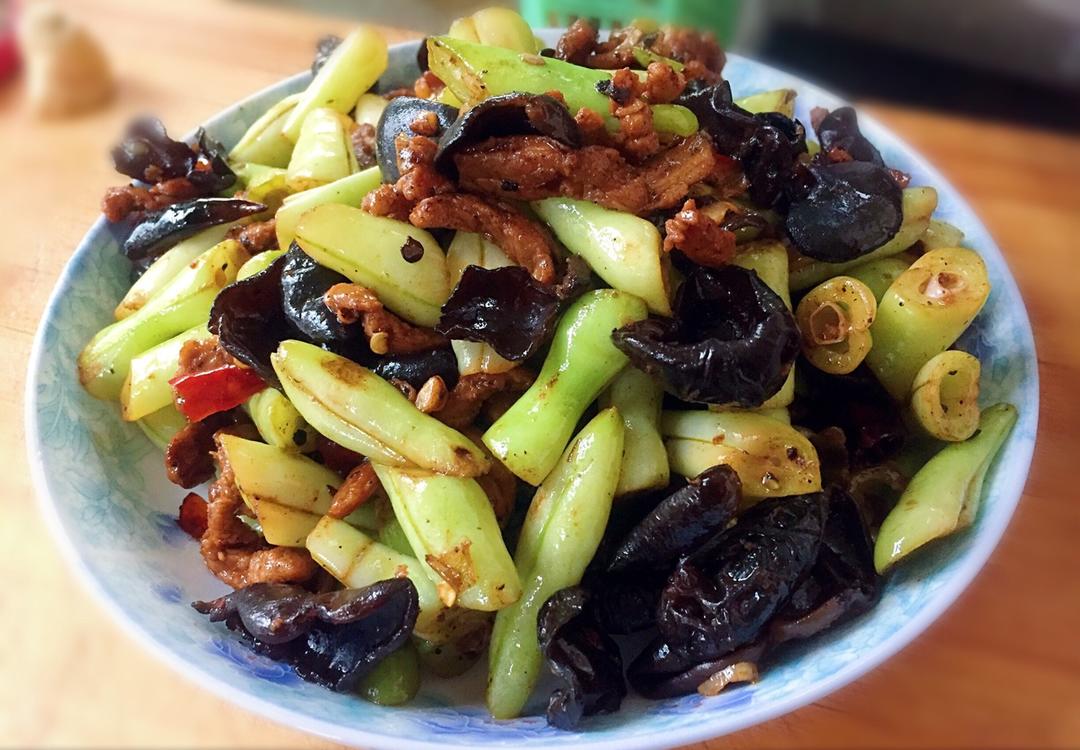 豆角炒肉