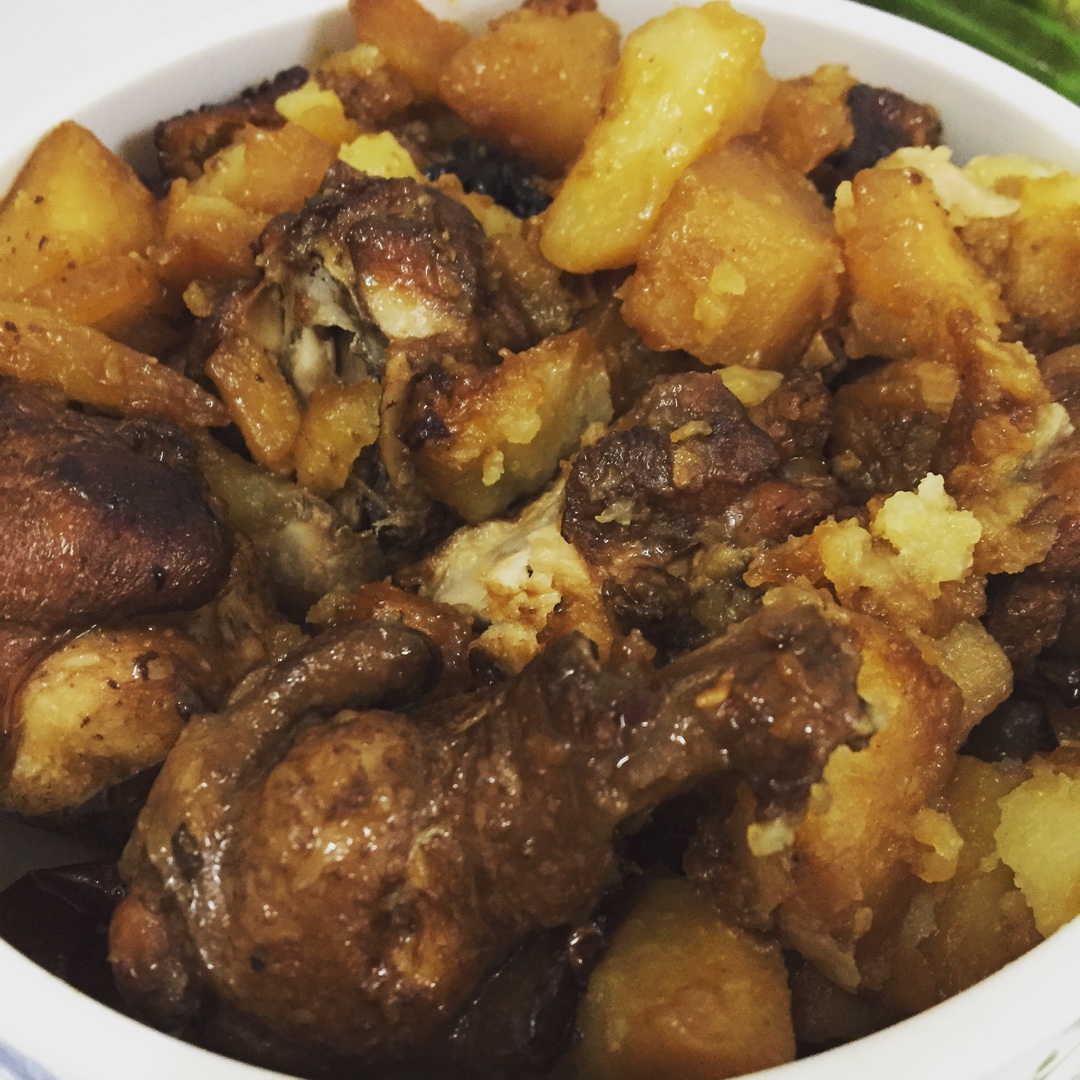 红烧土豆炖鸡腿
