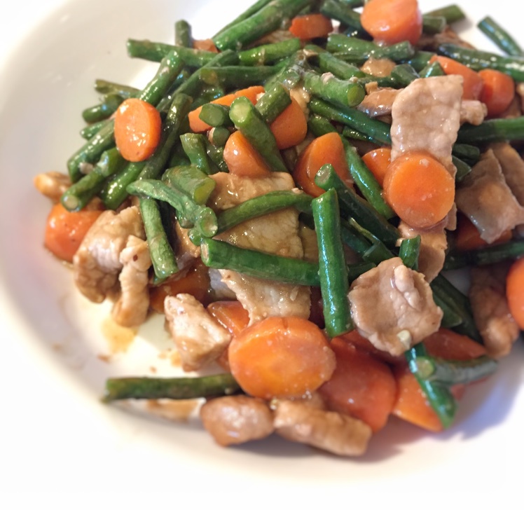 豆角炒肉