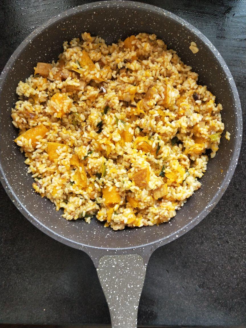 美味到不行的南瓜饭