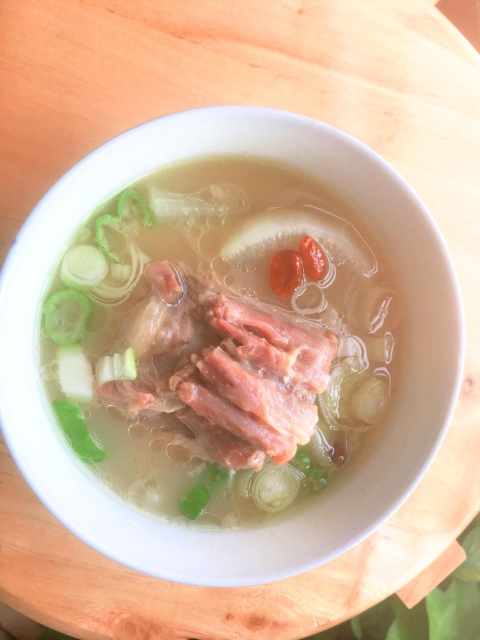 韩式清炖牛尾汤