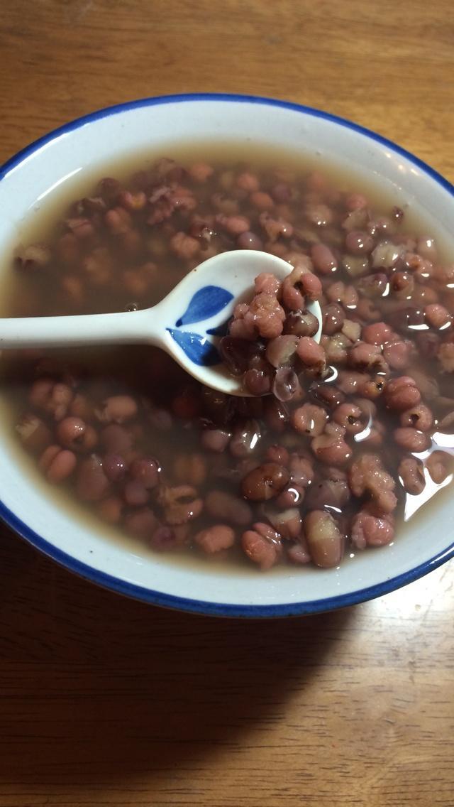 红豆薏米美肤粥的做法
