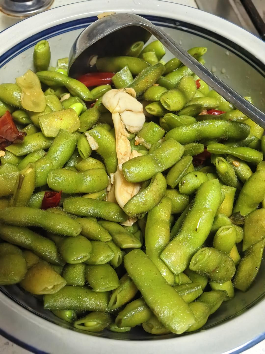 草率的毛豆