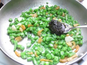 榄菜虾米四季豆的做法 步骤5