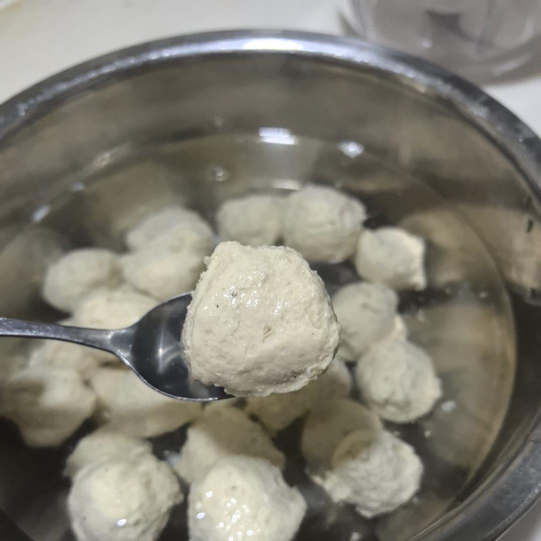 低脂且Q的鸡胸肉丸