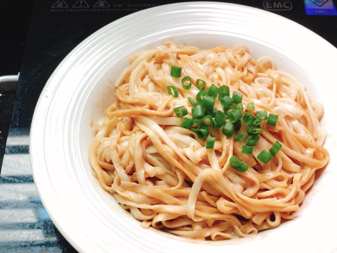 超快手懒人料理沙县小吃飘香拌面