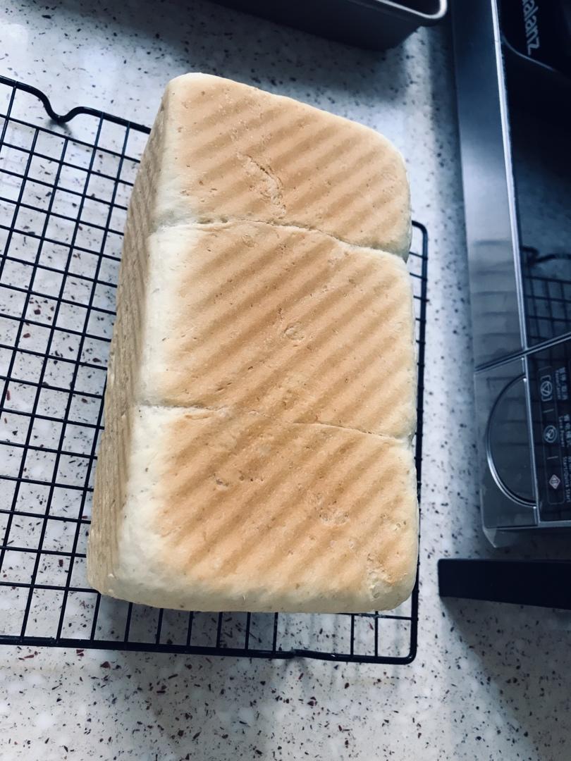 全家都爱吃的健康全麦吐司，新手也能做