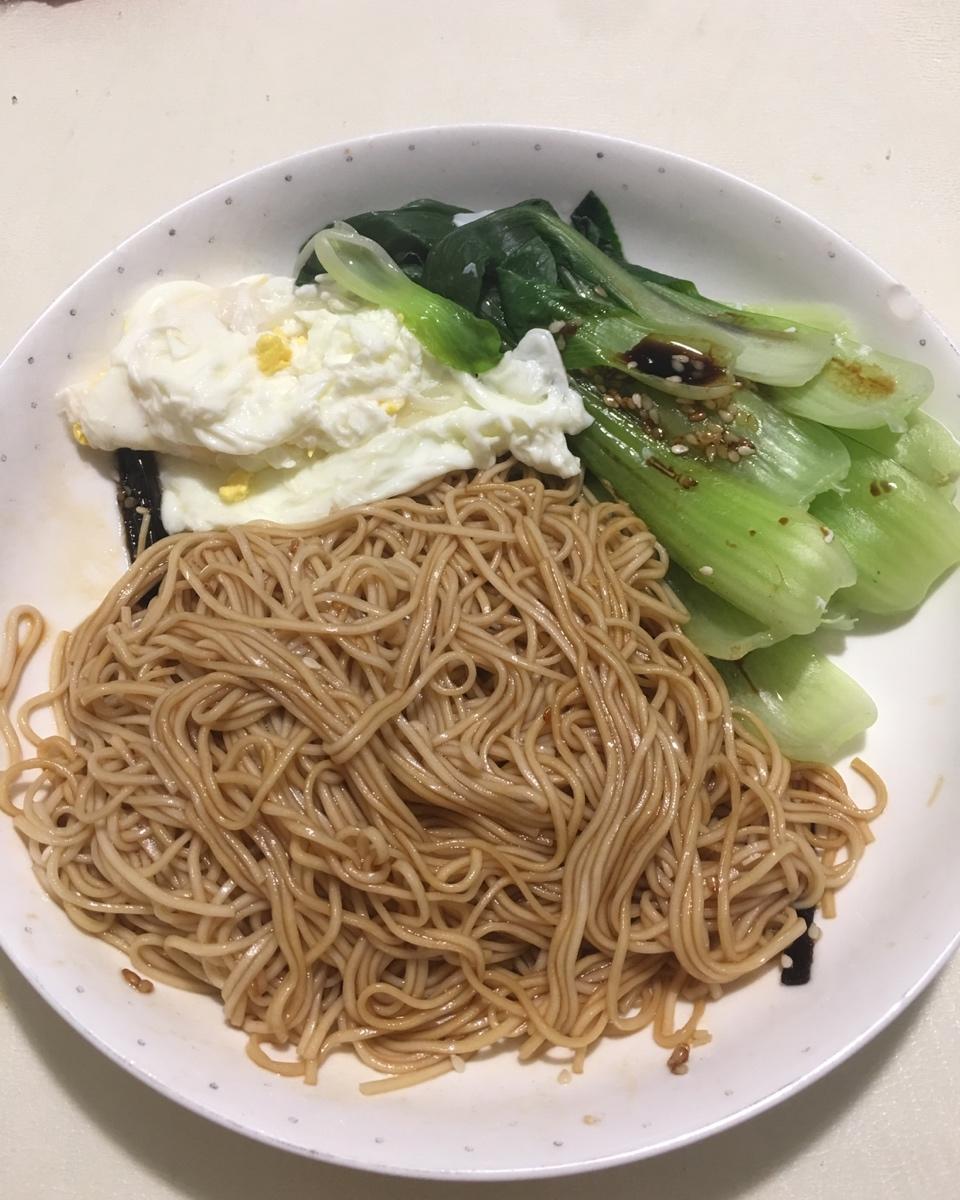 无敌小奶驴做的10分钟搞定的一碗葱油拌面