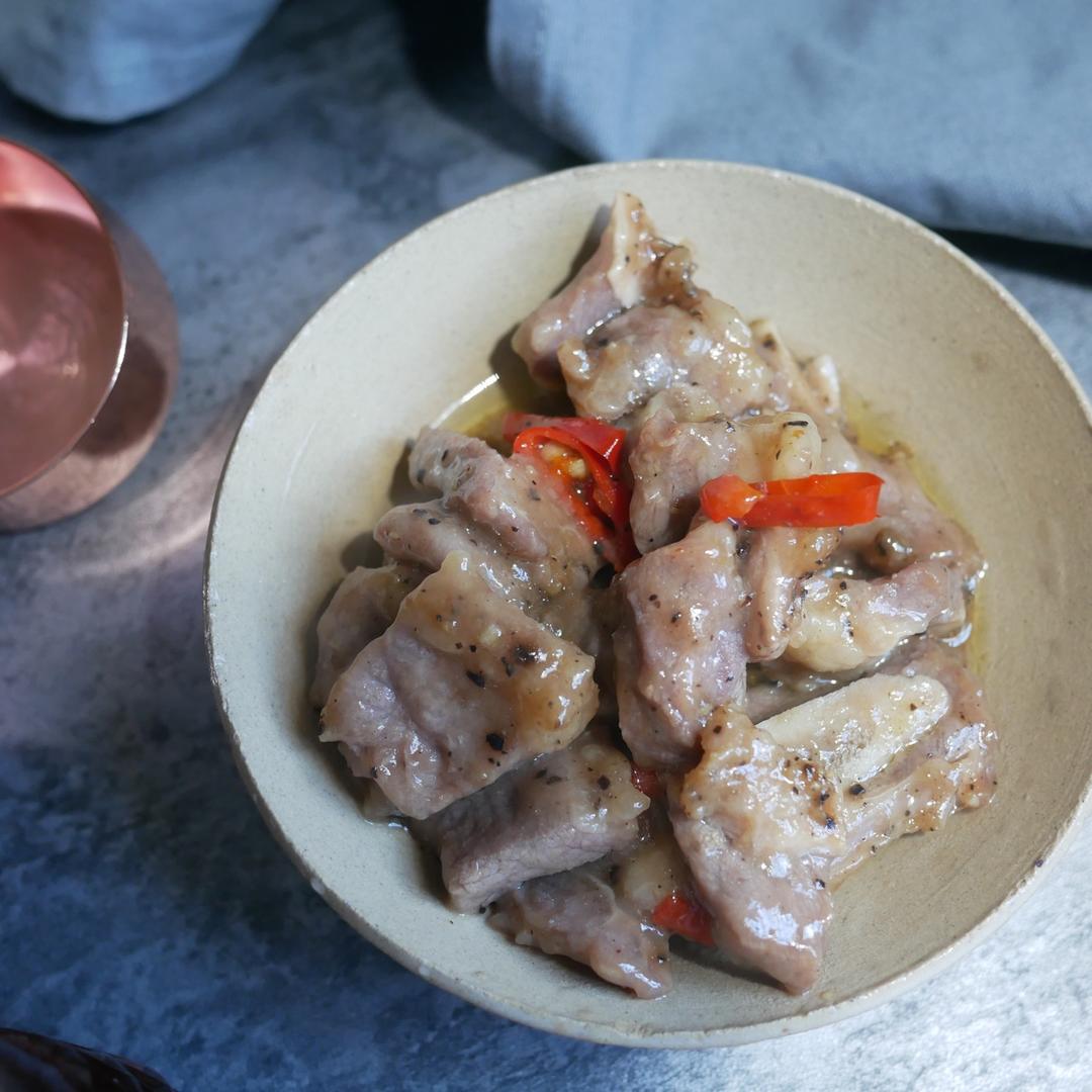蒸黑椒牛仔骨