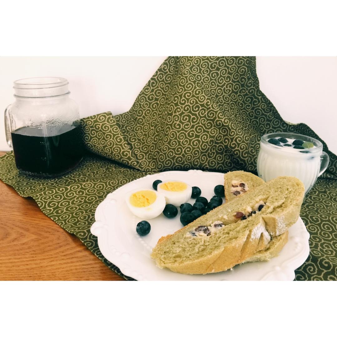 抹茶蜜豆乳酪软欧