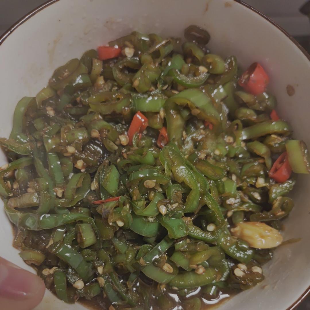 炒辣椒圈