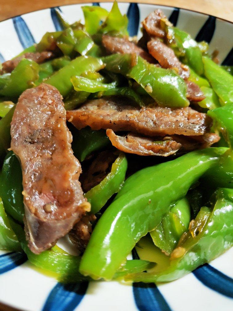 ㊙️腊味‼️豉香腊肠炒蒜苗‼️家常菜