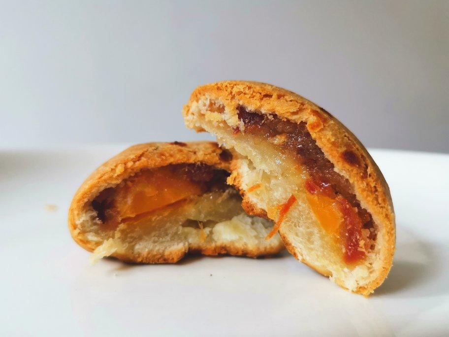 一吃就爱上的云腿月饼
