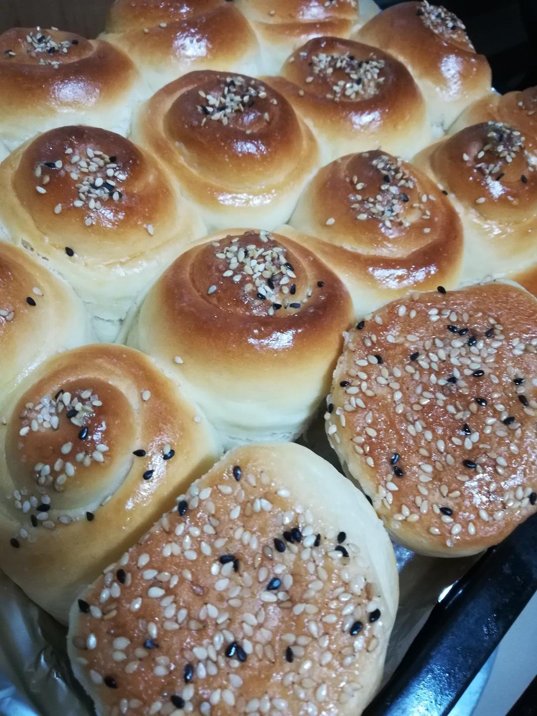 蜂蜜脆底小面包（无需黄油，面包粉，厨师机）