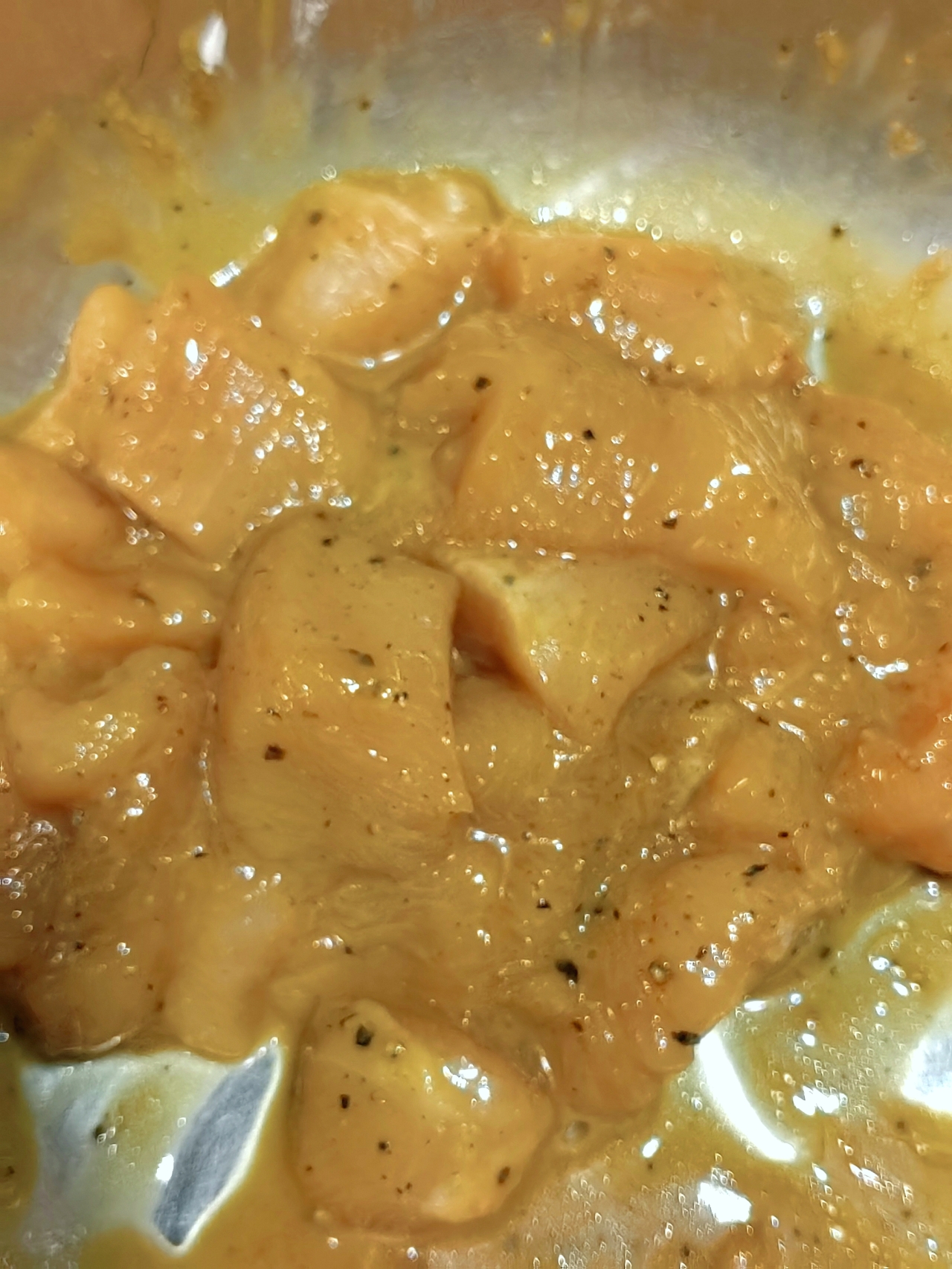 芦笋口蘑炒鸡胸肉丨春日减脂餐的做法 步骤1
