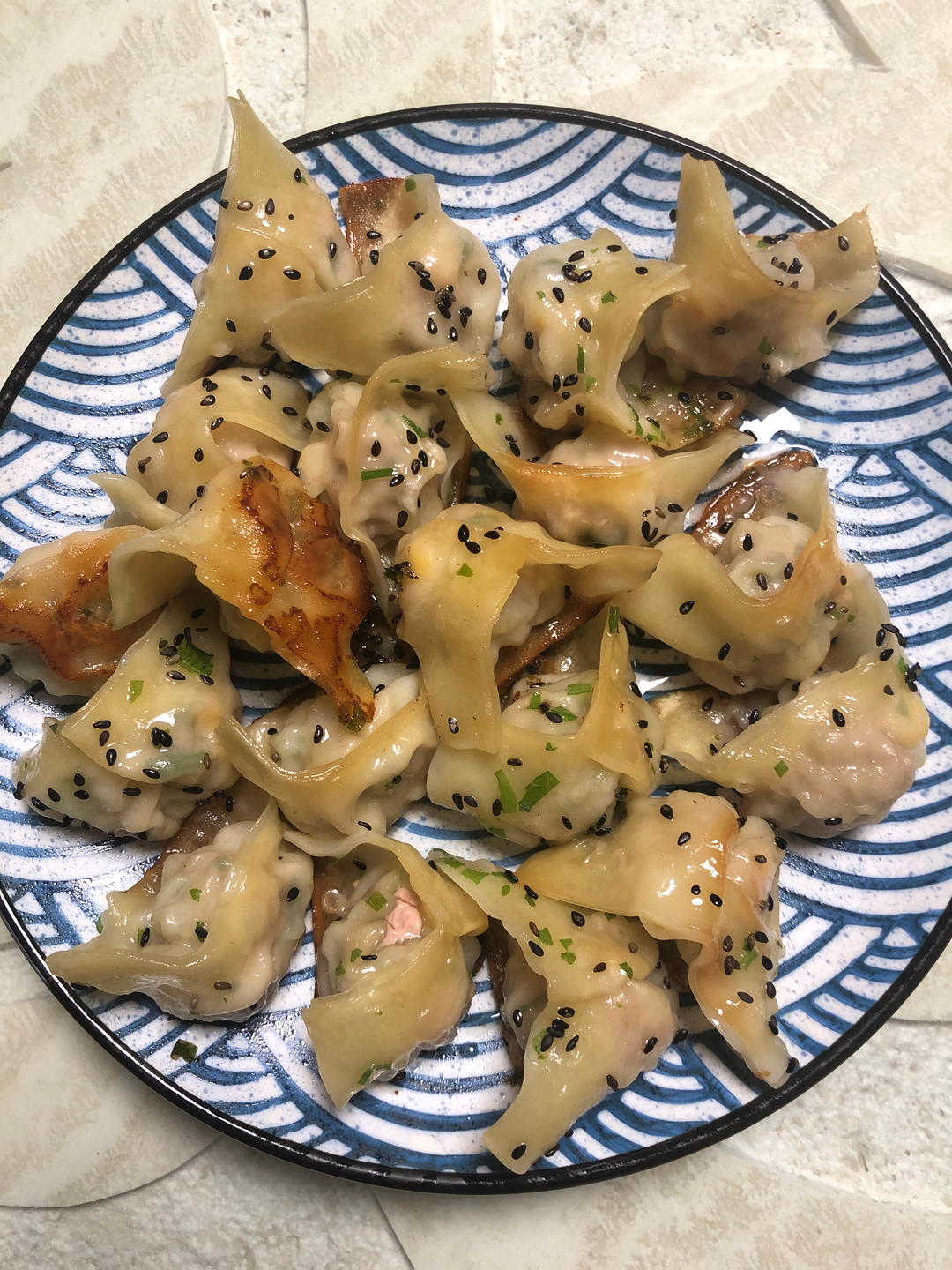 生煎三鲜馄饨