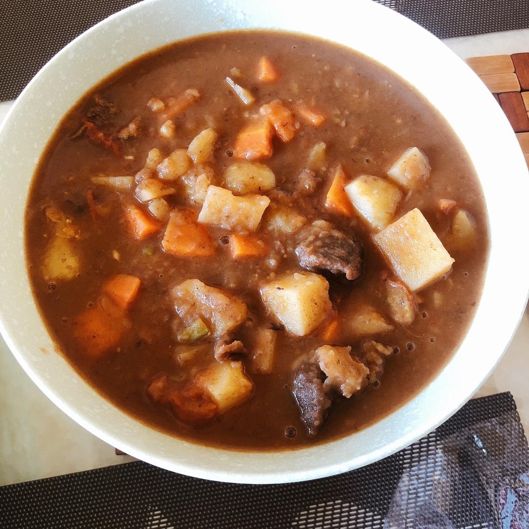 【九阳珐琅铁釜】红酒炖牛肉