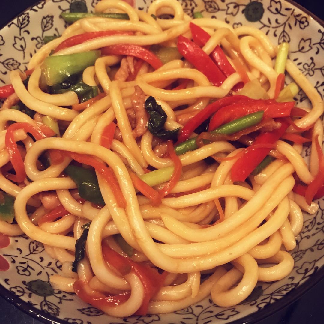 什锦炒乌冬面