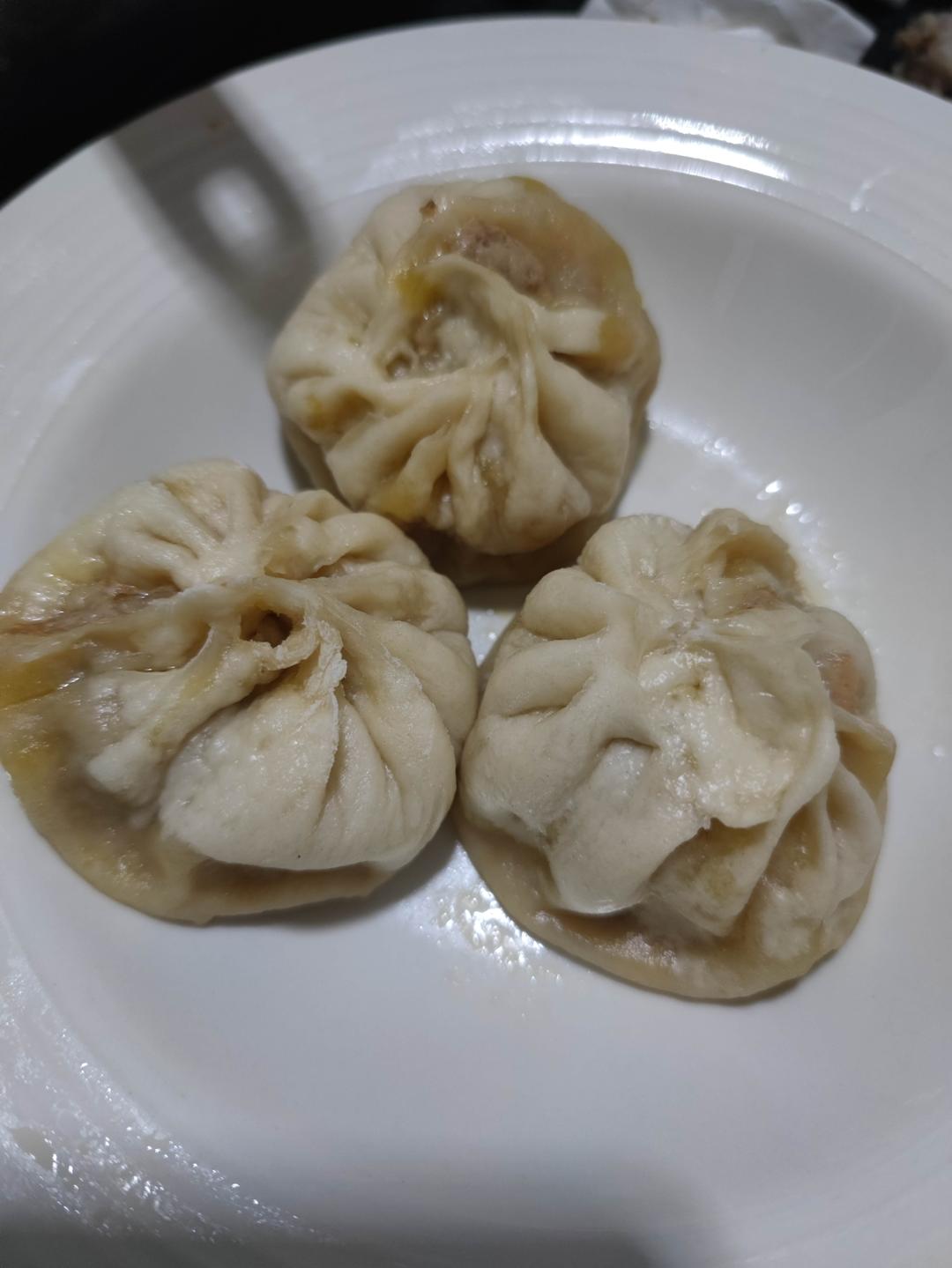 鲜肉多汁包子厨师机揉面不锈钢锅蒸包子技巧