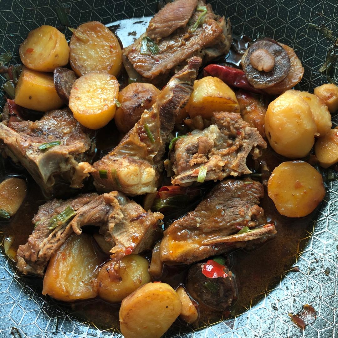 土豆炖排骨