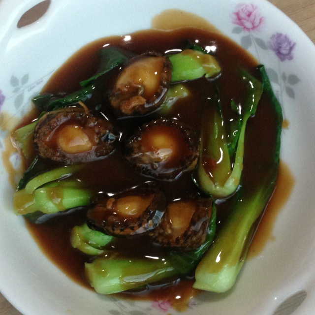 蚝汁烧鲍鱼