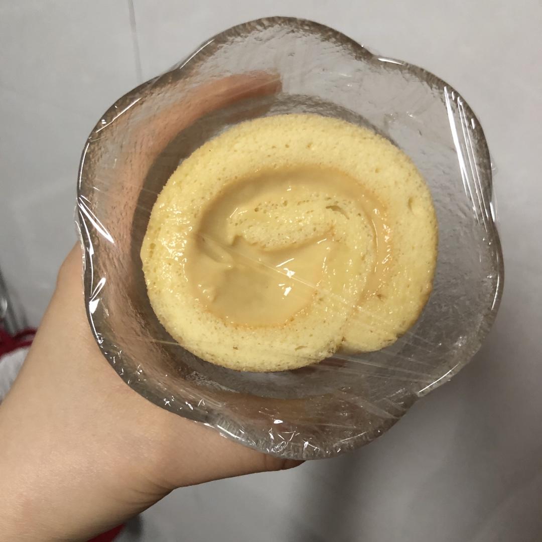 材料最简单的【低卡蛋糕卷】卡仕达戚风卷