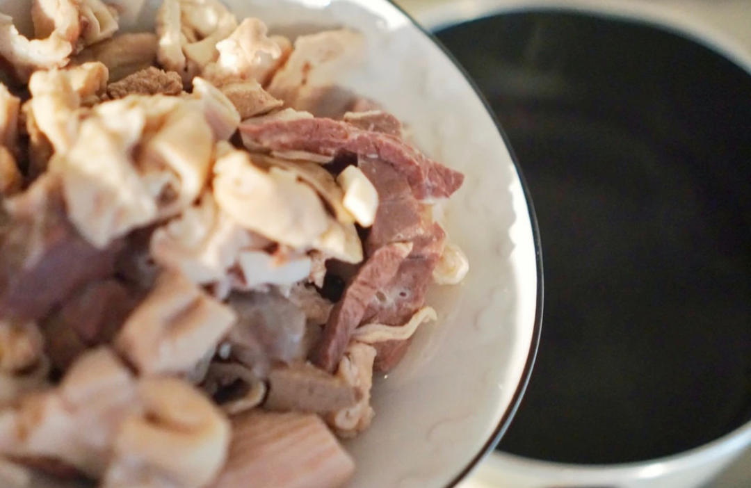 不腥不臊的牛杂汤，你做对了吗？