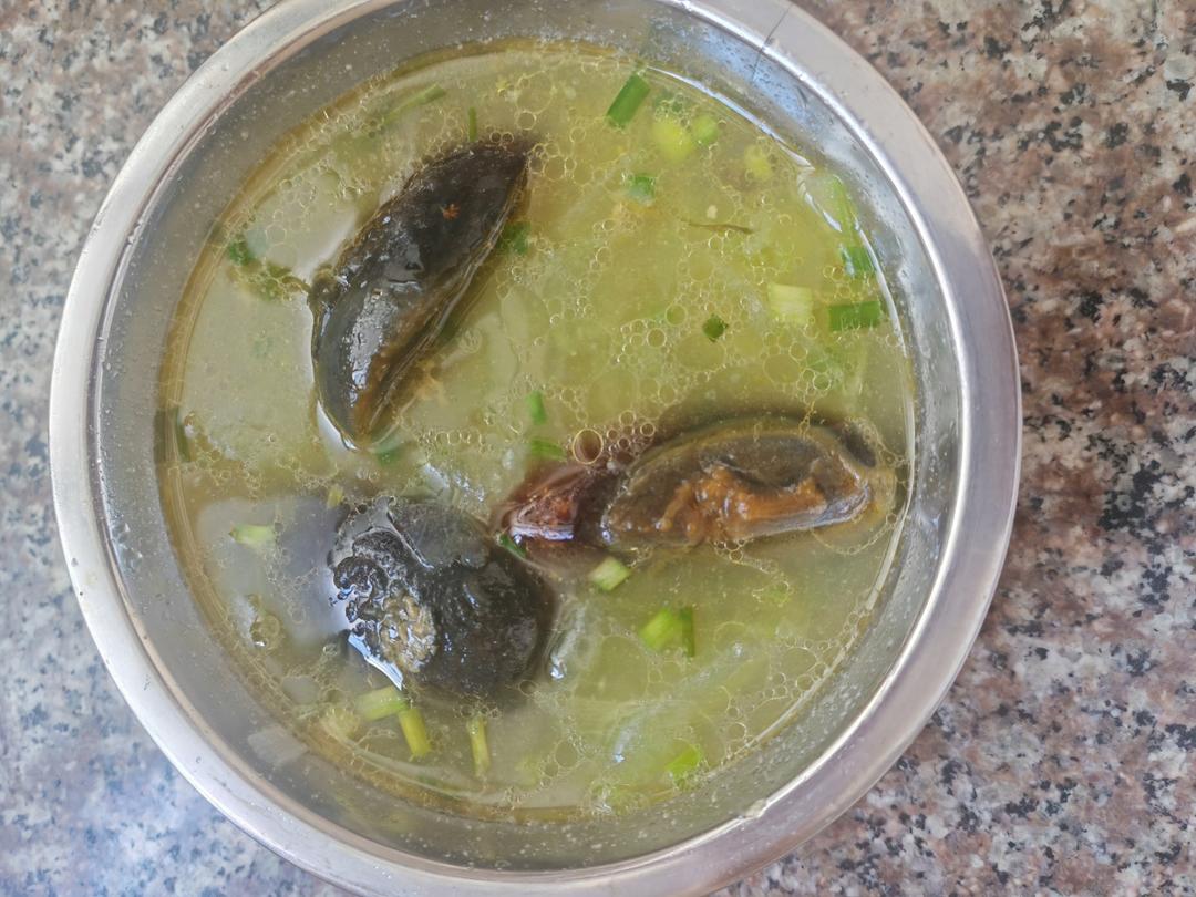 黄瓜皮蛋汤