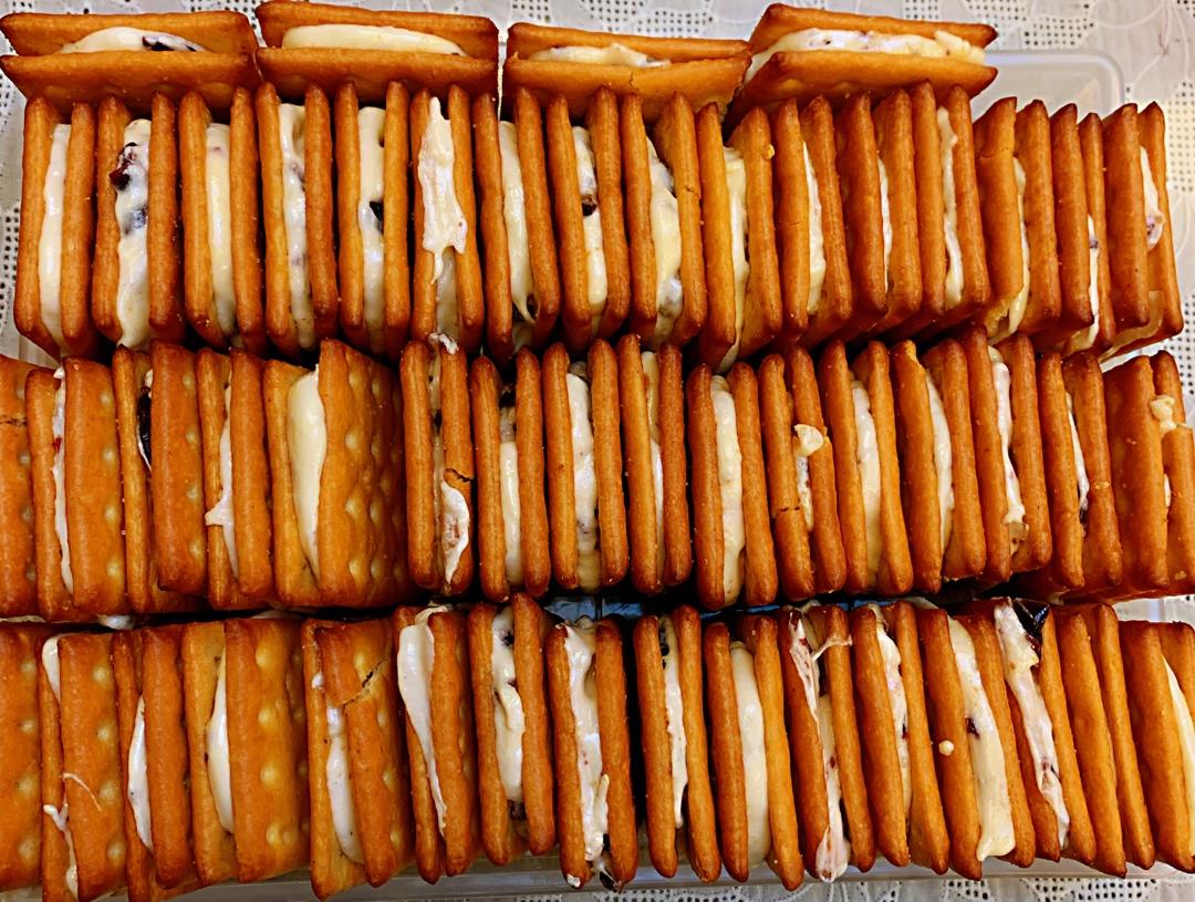 比超市的夹心饼干好吃百倍的《牛轧饼干》简单易上手，零失败