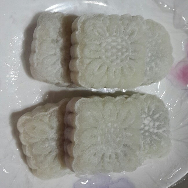 冰皮豆沙月饼