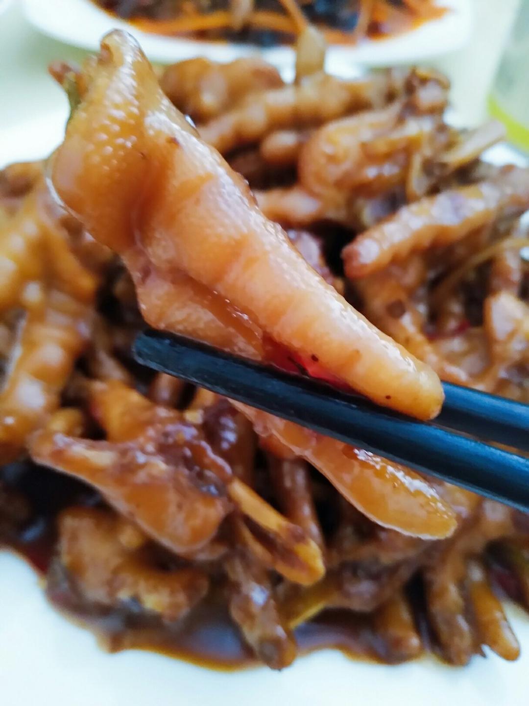 香辣烧鸡爪