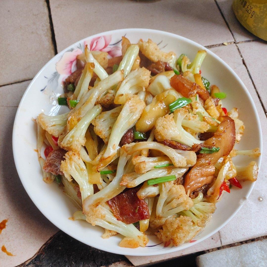 和饭店一个味道的干锅花菜