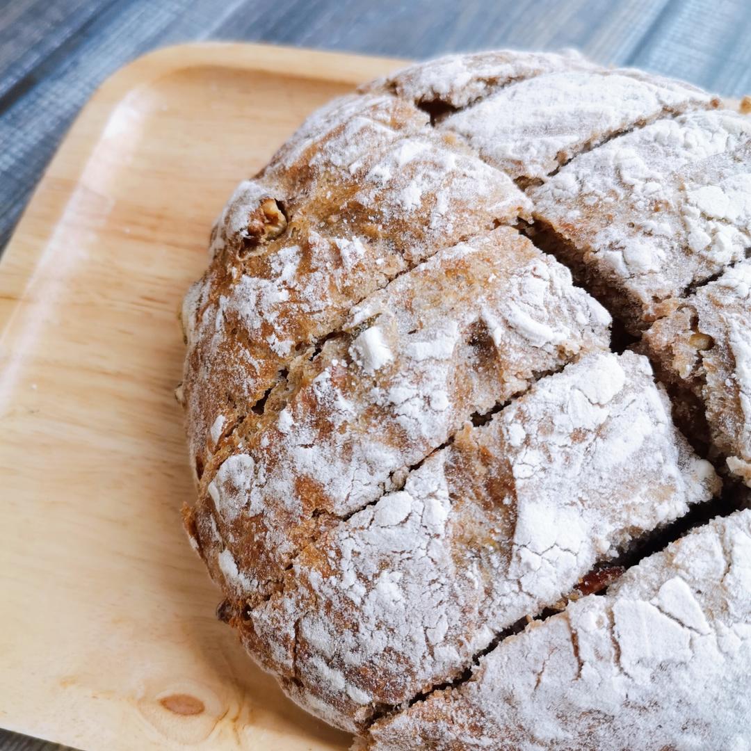 坚果肉桂全麦乡村面包的做法