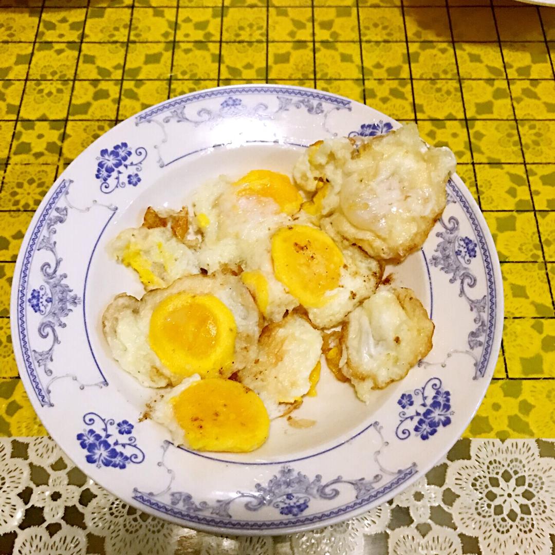 一个鸡蛋 多个煎蛋