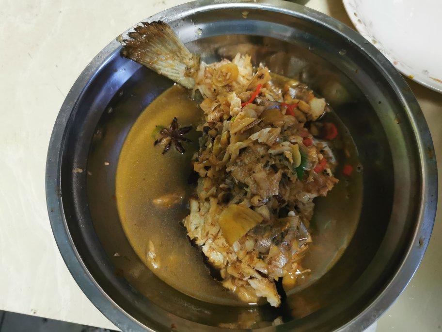 红烧鲈鱼