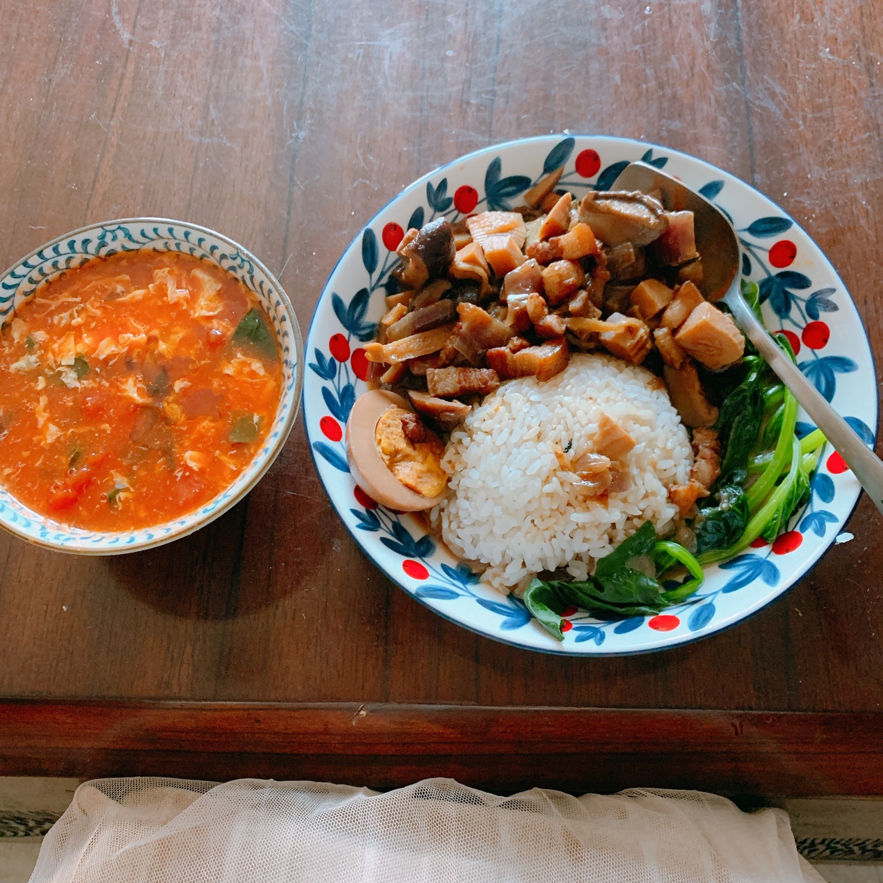 冬笋香菇卤肉饭（一碗饭俘获老公的胃）