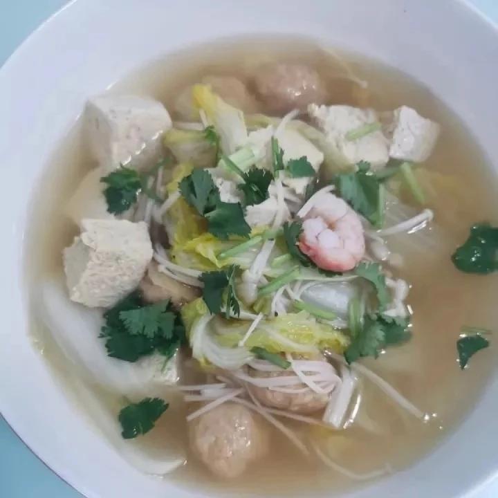 简单好吃的娃娃菜炖冻豆腐