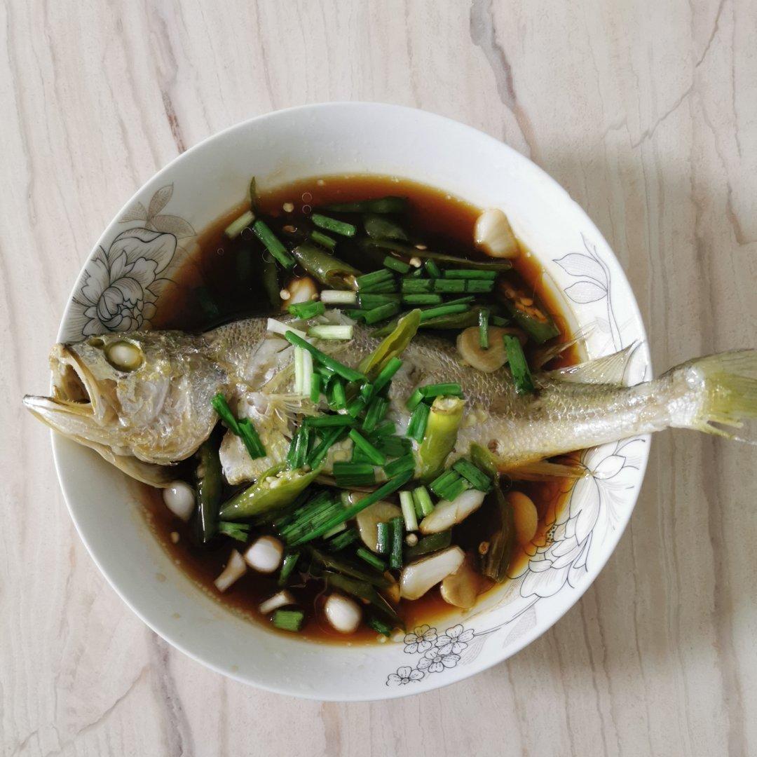 15分钟搞定超简单的清蒸小黄鱼