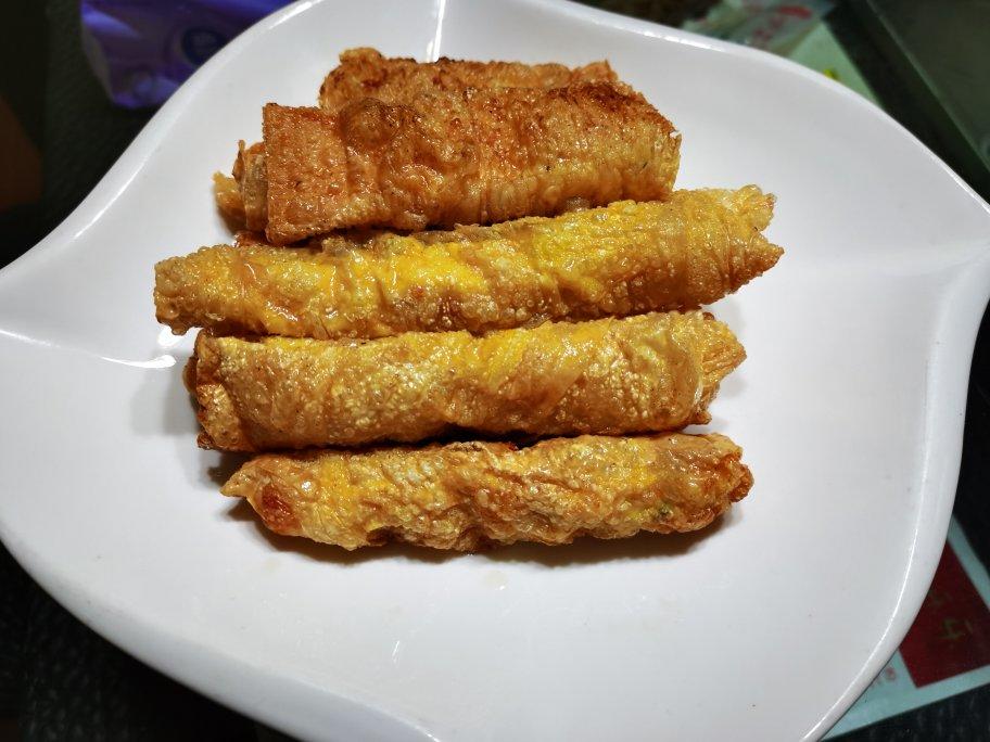 鲜虾腐皮卷