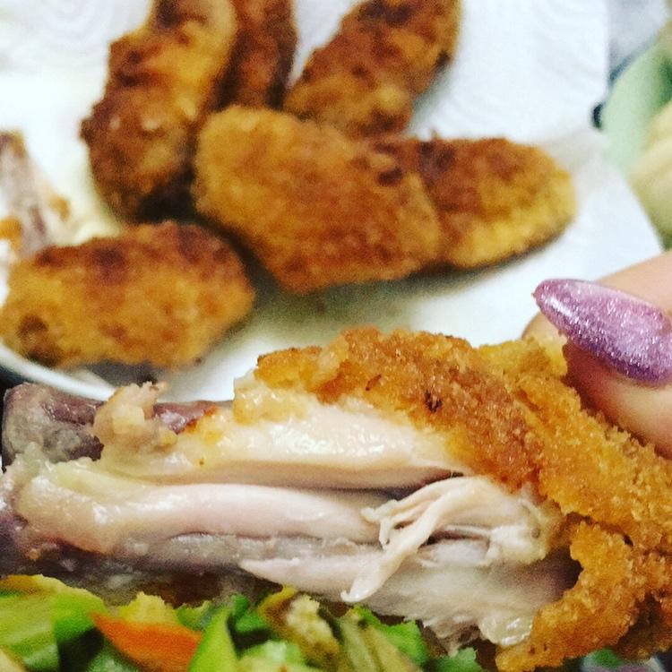 面包糠炸鸡翅
