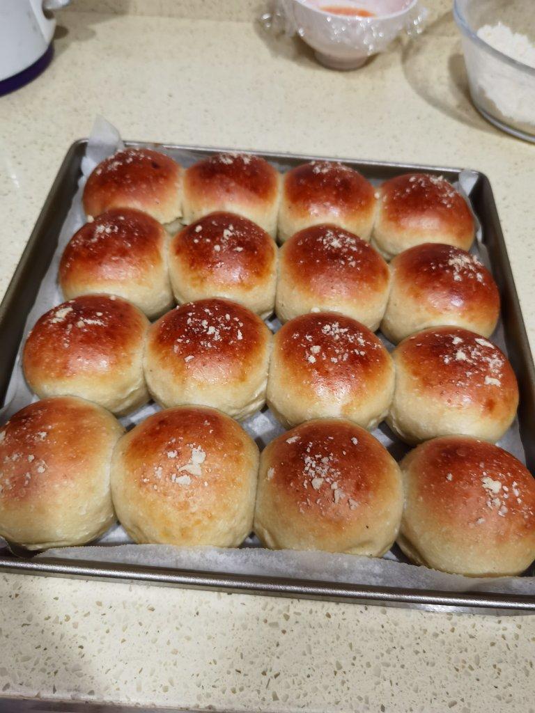 香甜松软的香蕉餐包