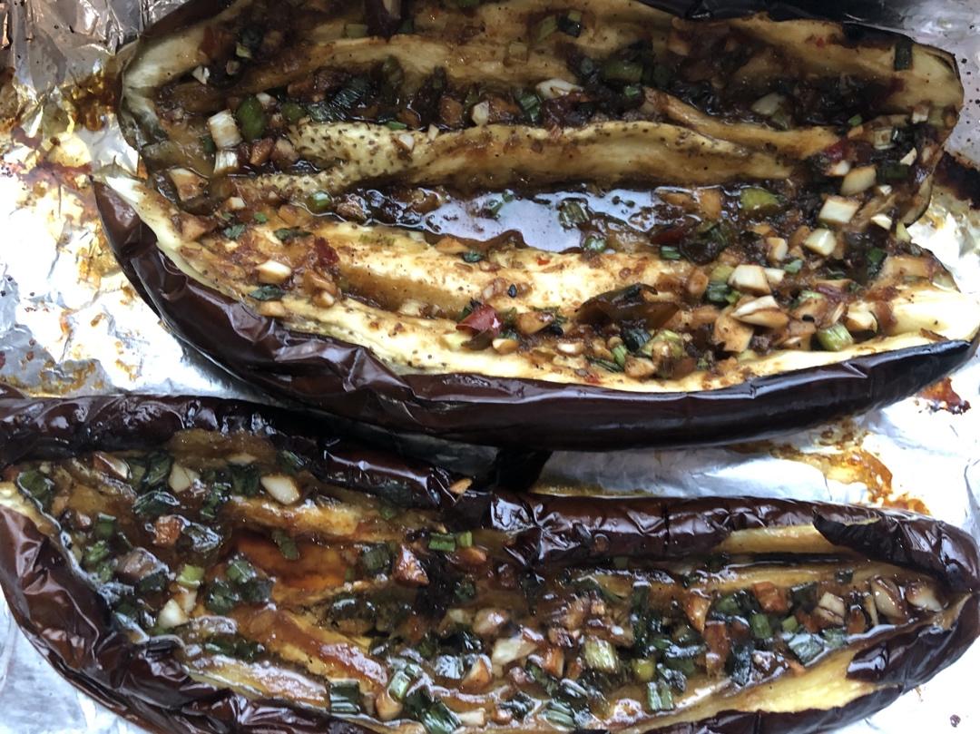 CC招牌菜销魂烤茄子，百吃不厌！