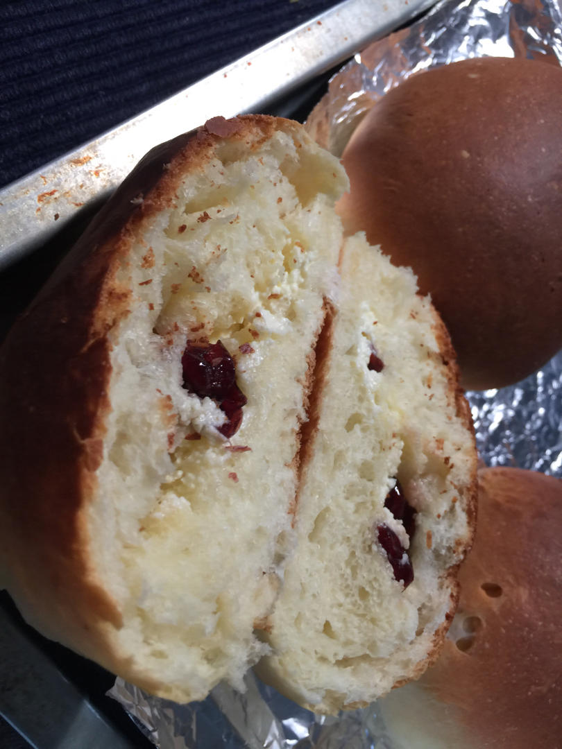 抹茶软欧（蜜豆奶酪馅）