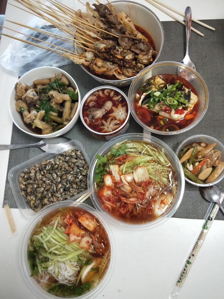 三口之家晚餐